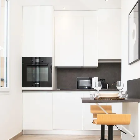 A 2mn Monaco - Moderne Et Agreable - Bn Apartamento